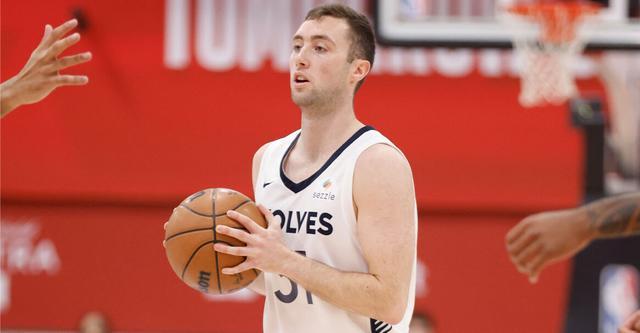 历史第三位爱尔兰裔球员 CJ-富尔顿和森林狼达成签约